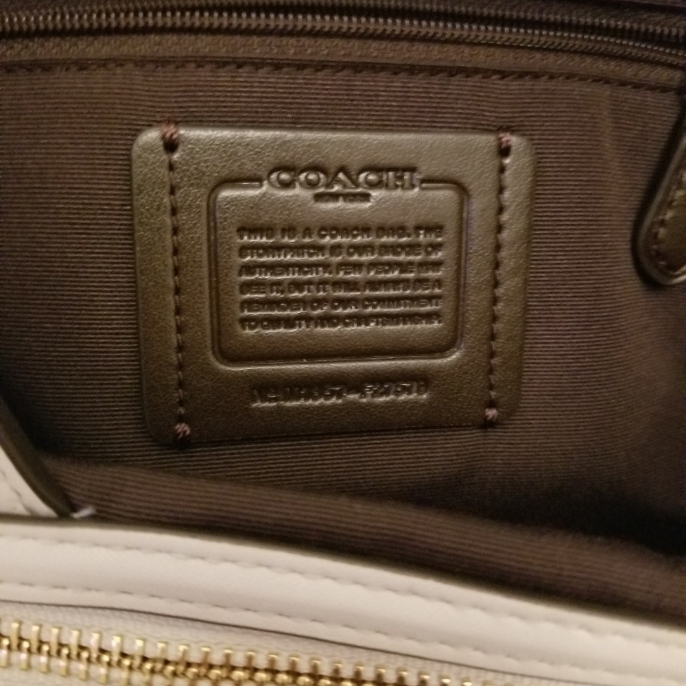 Coach Purse - Picture 3 of 4